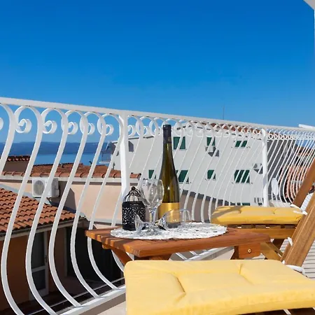 Koko 마카르스카